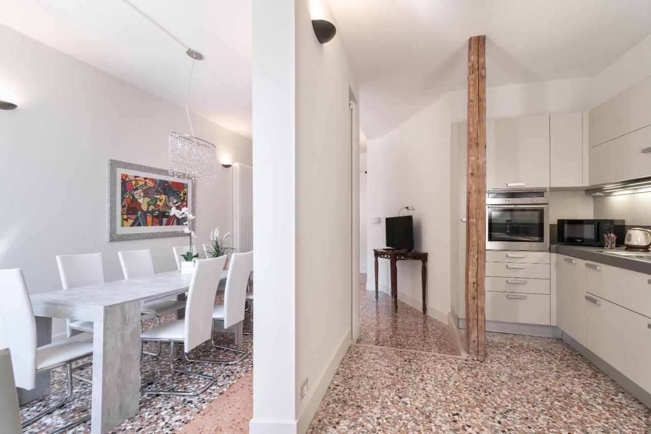 Casanova Deluxe Apartment By Wonderful Italy Velence Kültér fotó