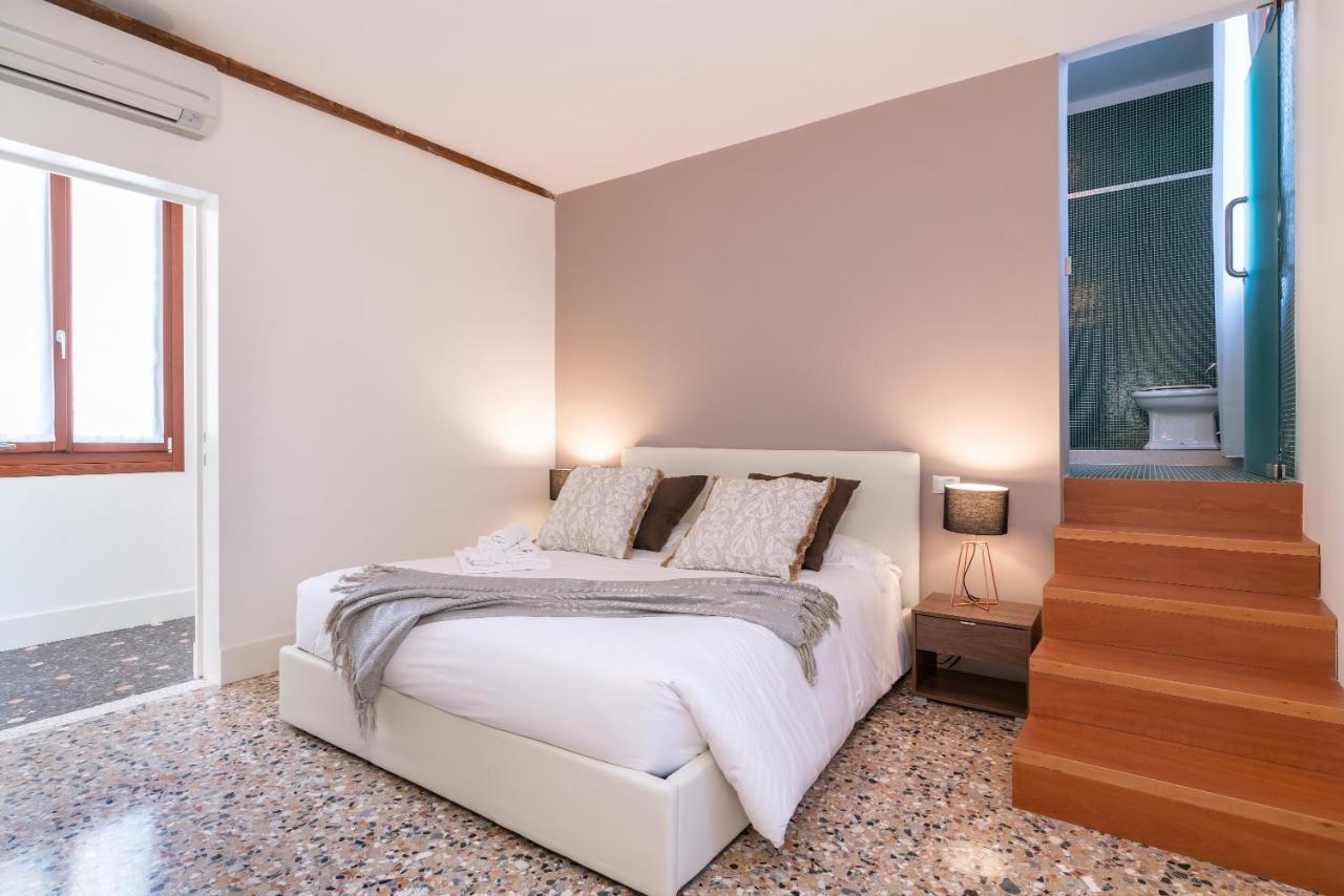 Casanova Deluxe Apartment By Wonderful Italy Velence Kültér fotó
